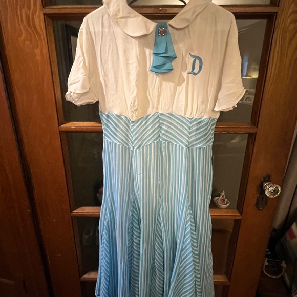 Disney Dapper Dans Dress Brand New - Picture 1 of 6